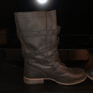 Mossimo Keava style boots w/ Buckles *worn twice*